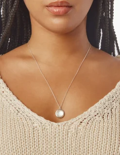 Shinola Engravable|Best Sellers|Heirloom Pendant Necklace Mother of Pearl