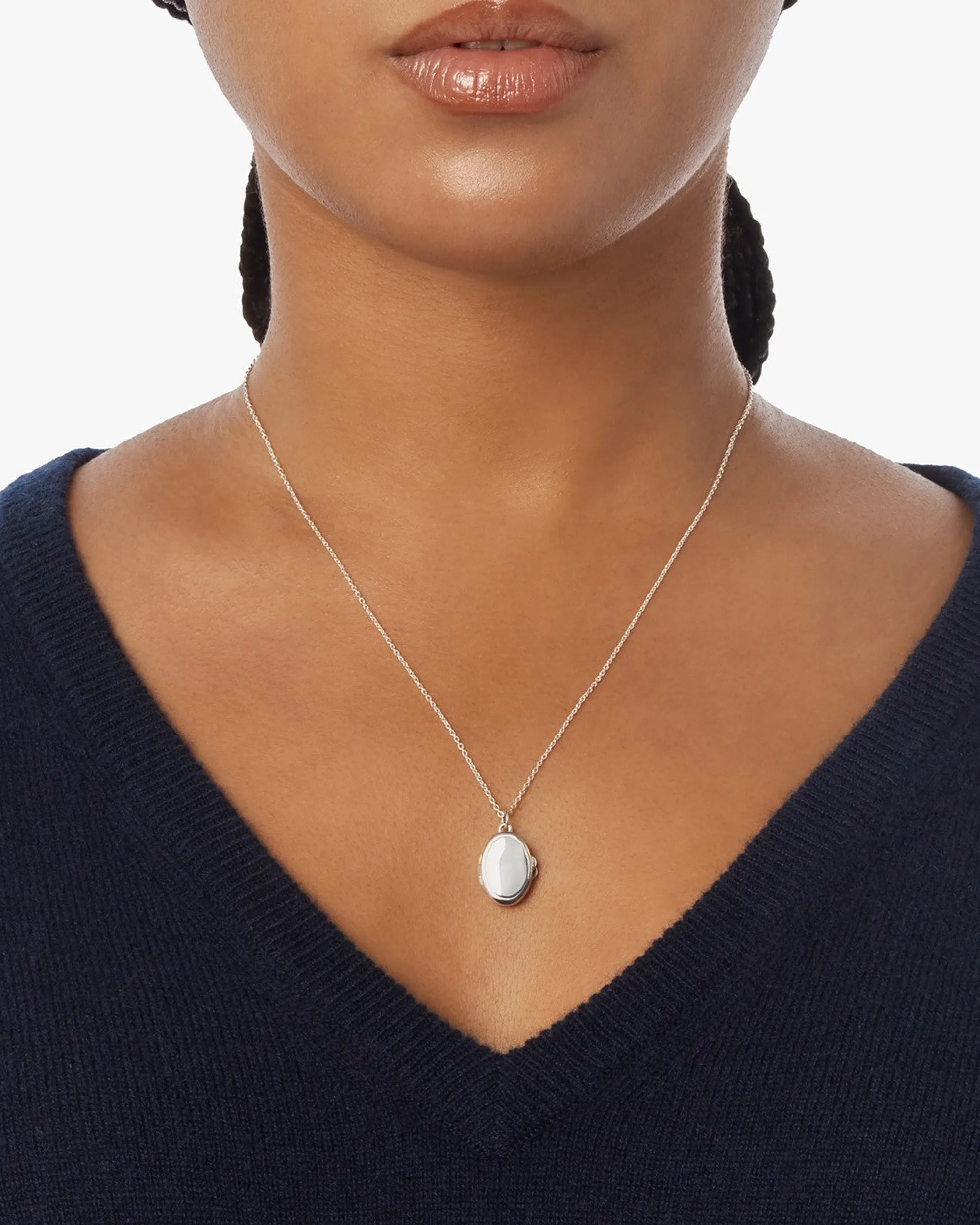 Shinola Engravable|Shop All Women'S Jewelry|Heirloom Petite Locket Necklace