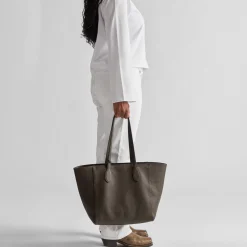 Shinola Tote Bags|New Arrivals|Runabout Tote Bag Espresso