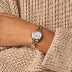 Shinola Runabout|Gold Watches|Runabout Watch Cream